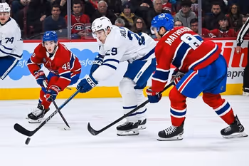 Clothing, Glove, Helmet