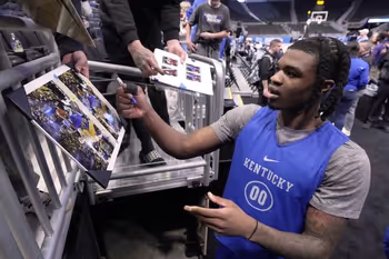 Person, Accessories, Bracelet