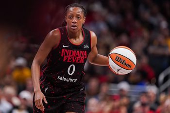 Indiana Fever guard Kelsey Mitchell (0) rushes up the court Thursday, July 24, 2025, during the game at Gainbridge Fieldhouse in Indianapolis.
