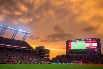 Aug 3, 2024; Columbia, South Carolina, USA;  
The match between Liverpool and Manchester United at Williams-Brice Stadium. Mandatory Credit: Jeff Blake-Imagn Images