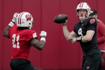 Wisconsin quarterback Billy Edwards Jr. (9) is shown during spring football practice Thursday, April 3, 2025 in Madison, Wisconsin. Mark Hoffman/Milwaukee Journal Sentinel