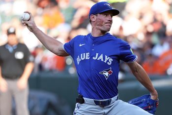 Jul 28, 2025; Baltimore, Maryland, USA; Toronto Blue Jays pitcher Chris Bassitt (40) throws during the first inning against the Baltimore Orioles at Oriole Park at Camden Yards. Mandatory Credit: Daniel Kucin Jr.-Imagn Images