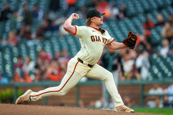 Sep 8, 2025; San Francisco, California, USA; San Francisco Giants starting pitcher Logan Webb (62) delivers a pitch against the Arizona Diamondbacks during the first inning at Oracle Park. Mandatory Credit: Neville E. Guard-Imagn Images