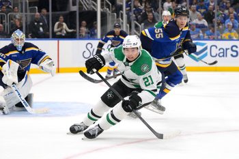 Oct 18, 2025; St. Louis, Missouri, USA; Dallas Stars left wing Jason Robertson (21) skates against the St. Louis Blues during the first period at Enterprise Center. Mandatory Credit: Jeff Le-Imagn Images