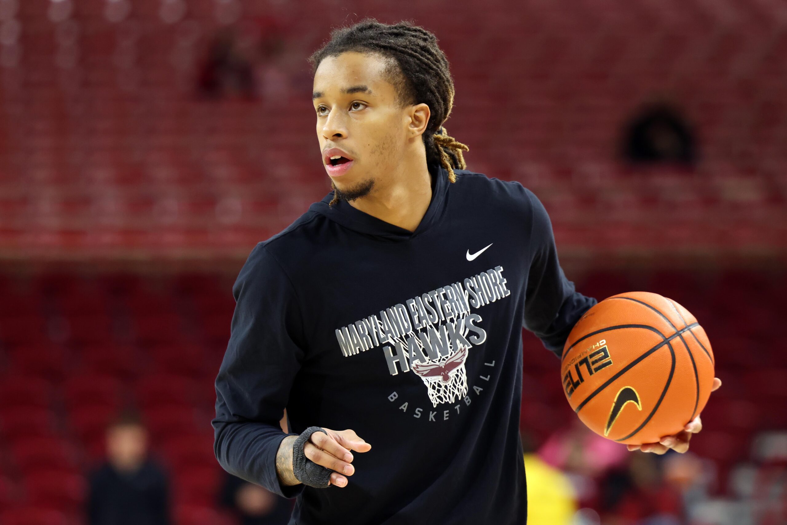 Nov 25, 2024; Fayetteville, Arkansas, USA; Maryland Eastern Shore Hawks guard Ketron “KC” Shaw warms up prior to the game against the Arkansas Razorbacks at Bud Walton Arena. Mandatory Credit: Nelson Chenault-Imagn Images