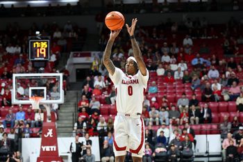 Nov 3, 2025; Tuscaloosa, Alabama, USA; Alabama Crimson Tide guard Labaron Philon (0) shoots the ball during the first half against the North Dakota Fighting Hawks at Coleman Coliseum. Mandatory Credit: David Leong-Imagn Images
