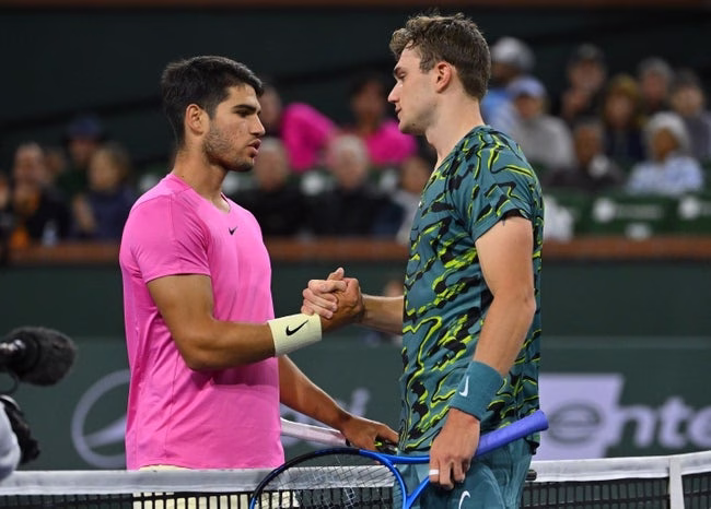 Arguing, Conversation, Person