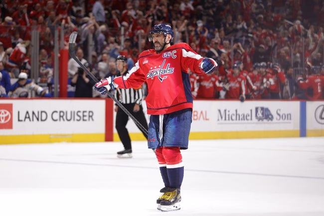 Clothing, Glove, Helmet