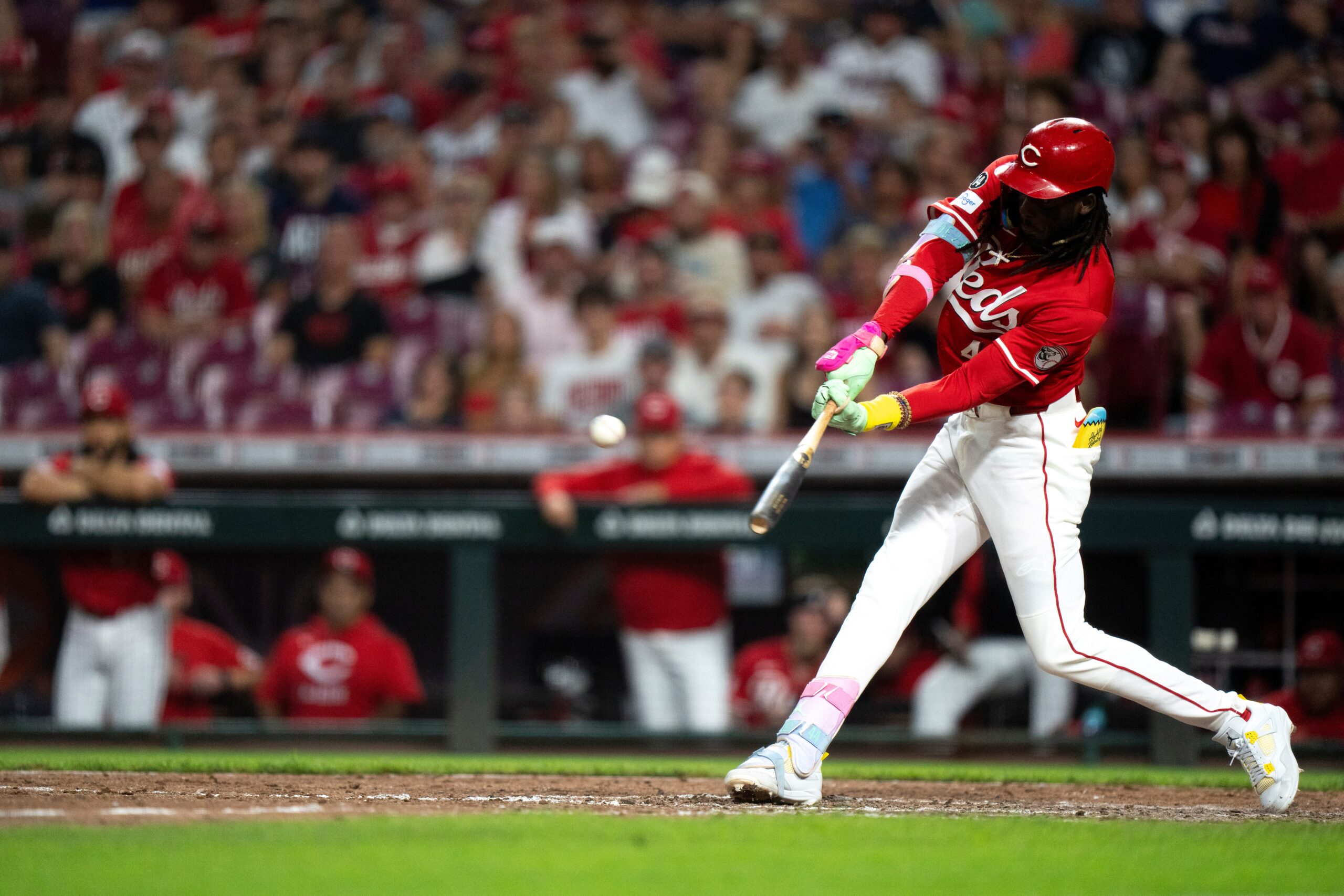 Cincinnati Reds shortstop Elly De La Cruz (44) hits a base hit in the seventh inning between Cincinnati Reds and Atlanta Braves at Great American Ball Park in Cincinnati on July 30, 2025.