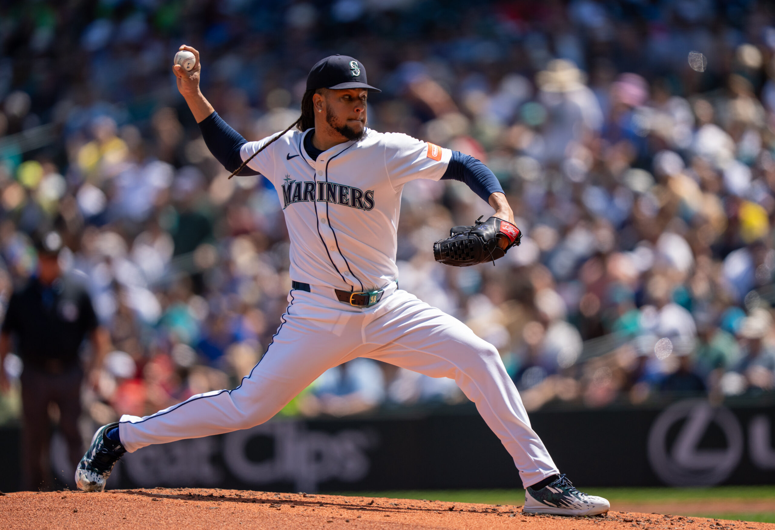 Jul 23, 2025; Seattle, Washington, USA;  Seattle Mariners starter Luis Castillo (58) delivers a pitch during the third inning Milwaukee Brewers at T-Mobile Park. Mandatory Credit: Stephen Brashear-Imagn Images