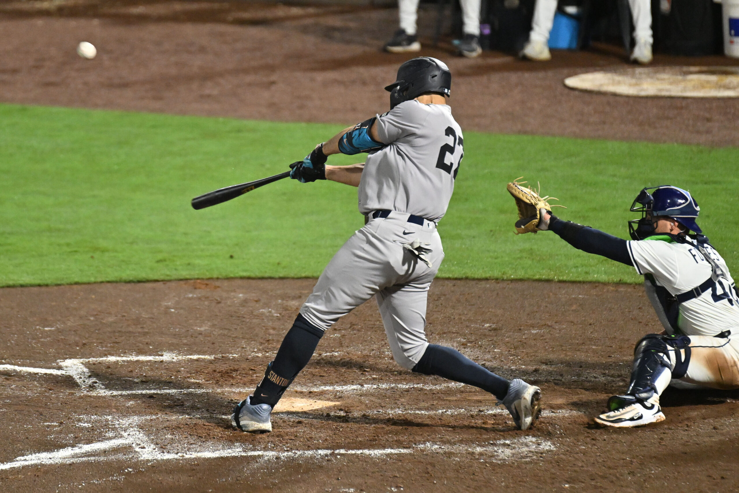 Aug 19, 2025; St. Petersburg, Florida, USA; New York Yankees right fielder fielder Giancarlo Stanton (27) hits a three run home run in the fourth inning against the Tampa Bay Rays at George M. Steinbrenner Field. Mandatory Credit: Jonathan Dyer-Imagn Images
