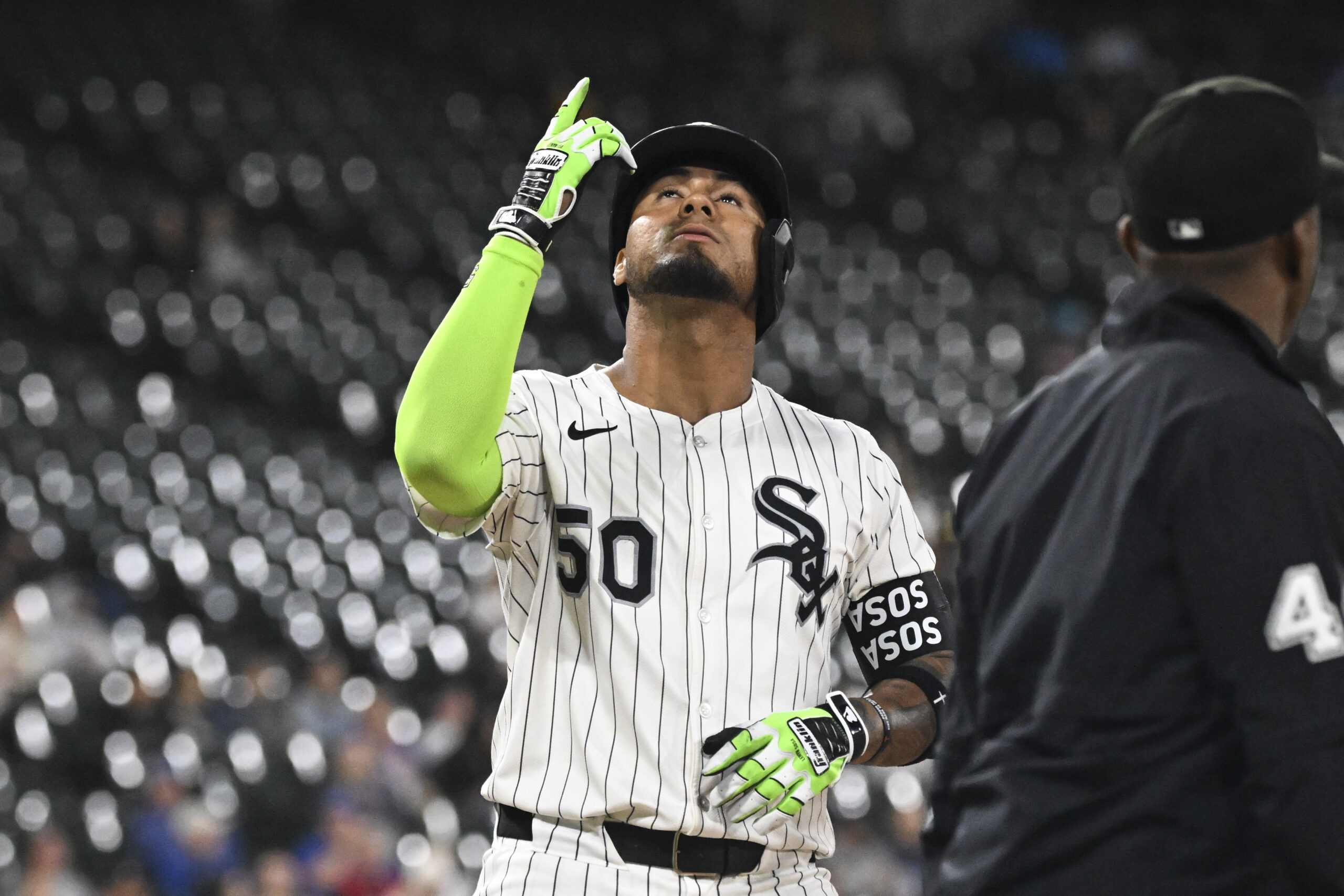 Aug 25, 2025; Chicago, Illinois, USA;  Chicago White Sox second baseman Lenyn Sosa (50) points after hitting an RBI single  during the seventh inning against the Kansas City Royals  at Rate Field. Mandatory Credit: Matt Marton-Imagn Images