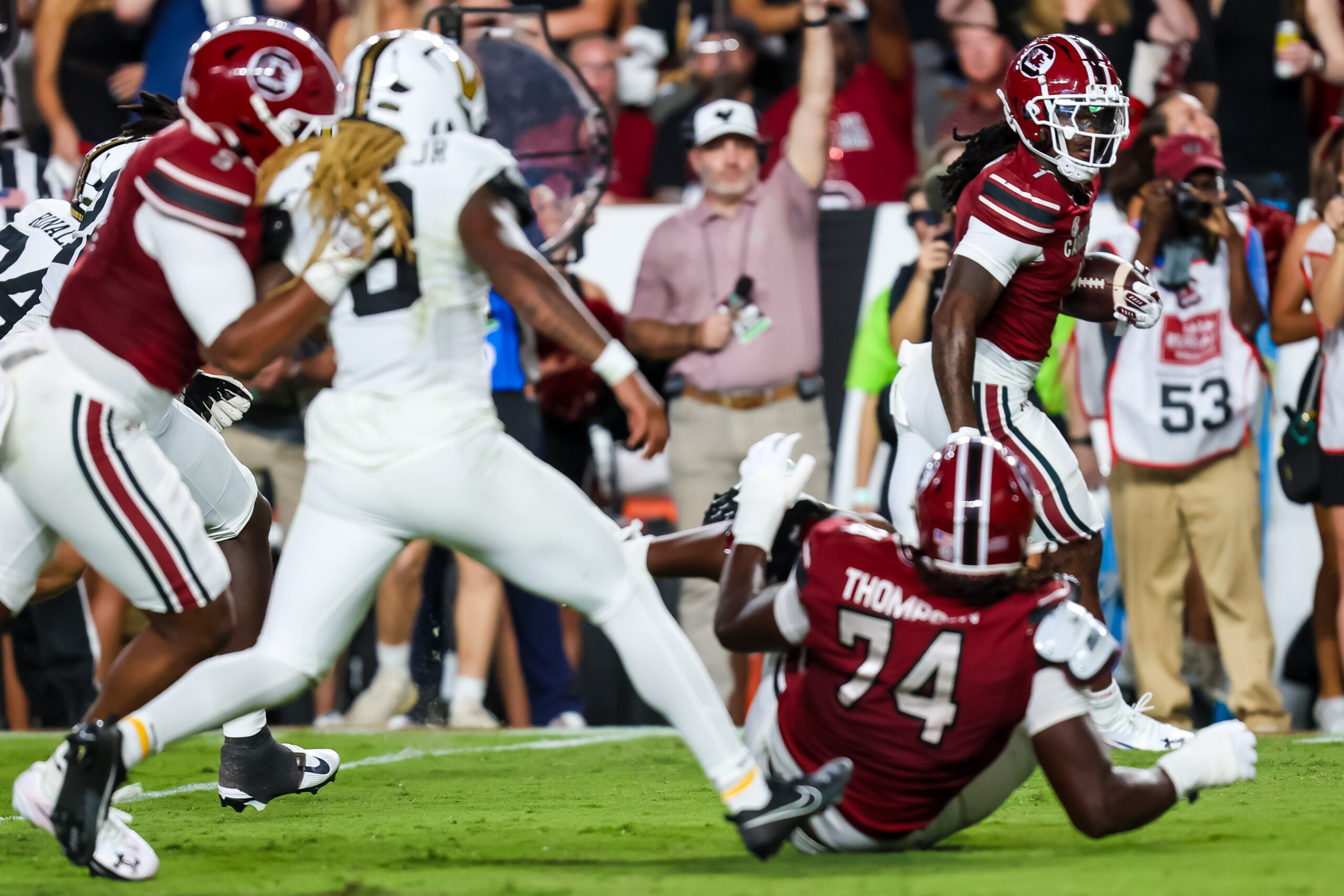 Sep 13, 2025; Columbia, South Carolina, USA; South Carolina Gamecocks running back Rahsul Faison (1) runs for a touchdown against the Vanderbilt Commodores in the first quarter at Williams-Brice Stadium. Mandatory Credit: Jeff Blake-Imagn Images